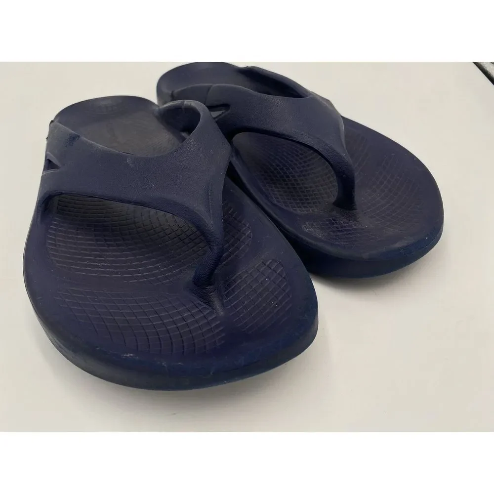 OOFOS Unisex Original Recovery Thong Sandal‎ Navy Mens 8/ Womens 10- Read